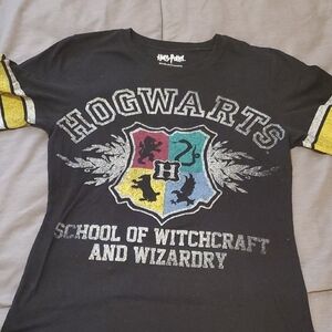 Warner Bros. Hogwarts Black Shirt